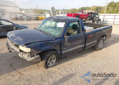 2002 Chevrolet Silverado z USA, uszkodzony, nr VIN 1GCEC14V02Z286665